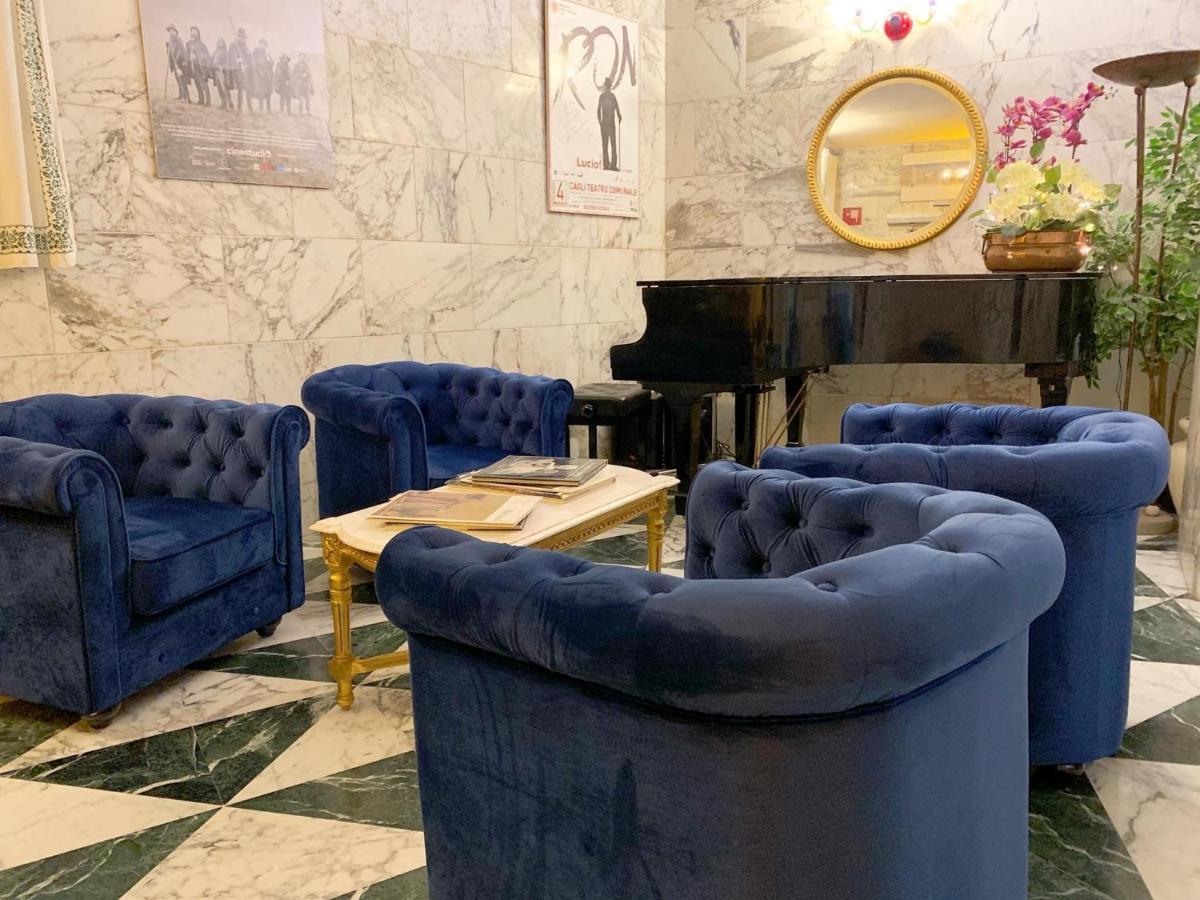 Albergo Hotel Raffaello Urbino Exteriér fotografie