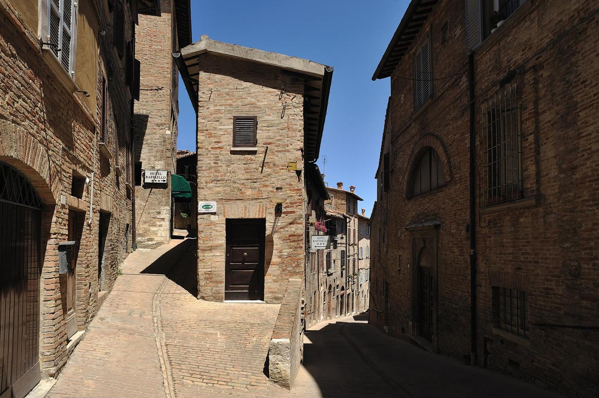 Albergo Hotel Raffaello Urbino Exteriér fotografie
