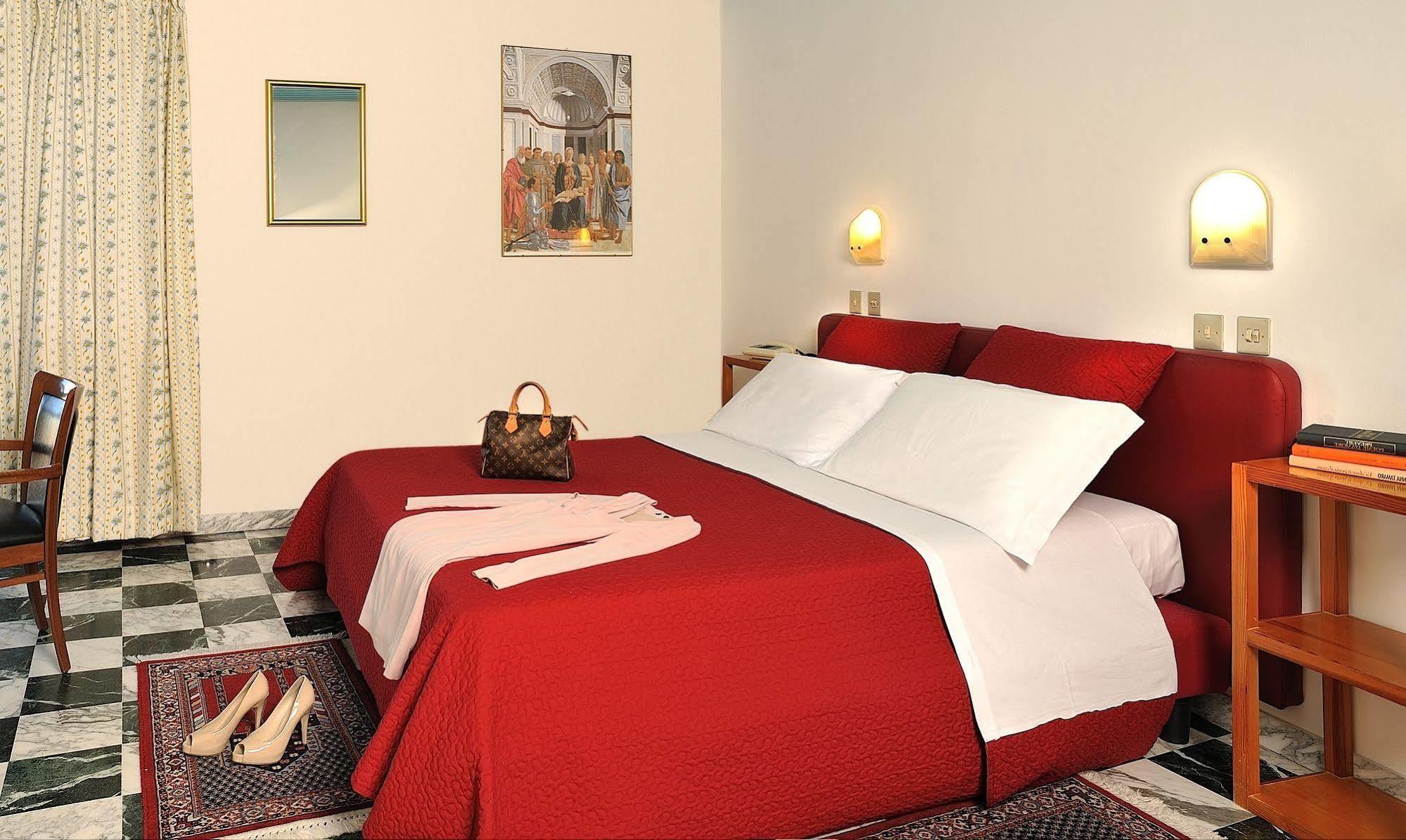 Albergo Hotel Raffaello Urbino Exteriér fotografie